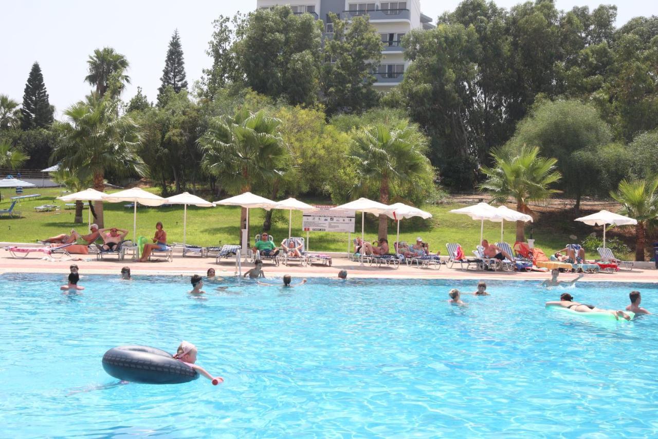 Tsokkos Gardens Протарас